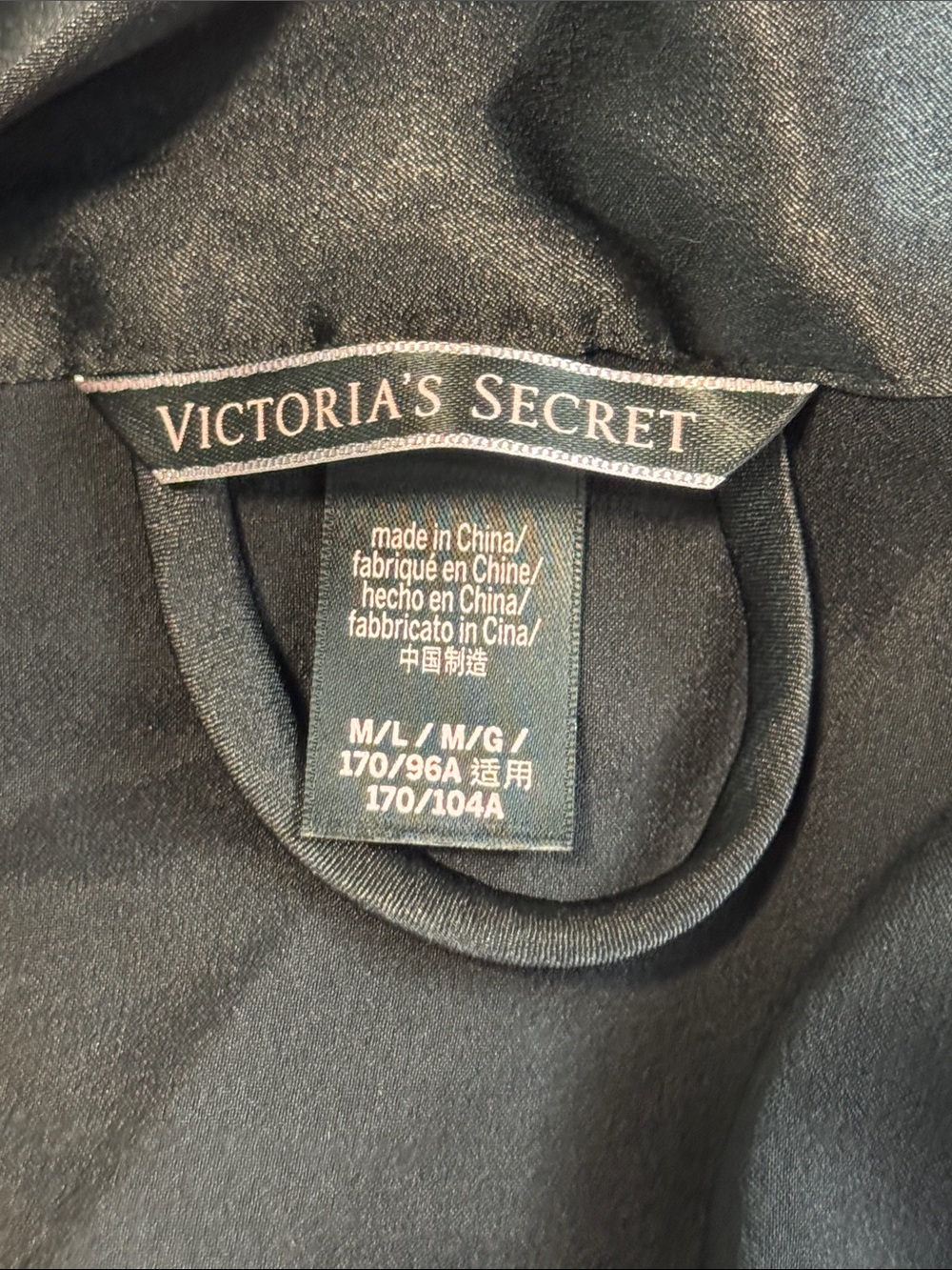 Victoria’s Secret Robe - Picture 2 of 5